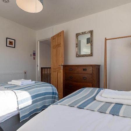 Port View House 3-Bedroom Self Catering Family Home With Garden Near Cardiff Extérieur photo