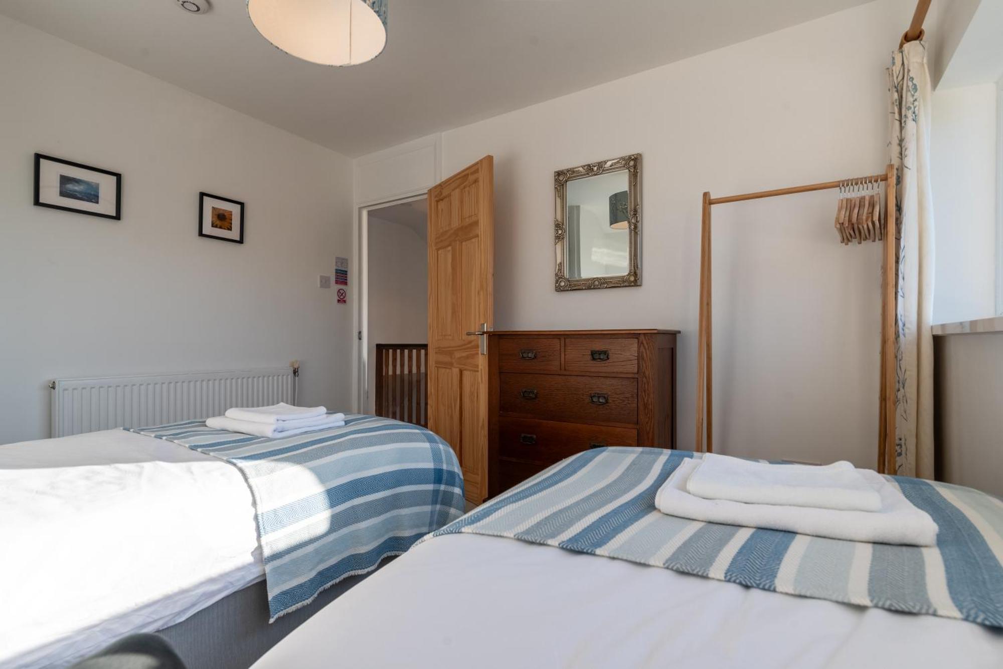 Port View House 3-Bedroom Self Catering Family Home With Garden Near Cardiff Extérieur photo