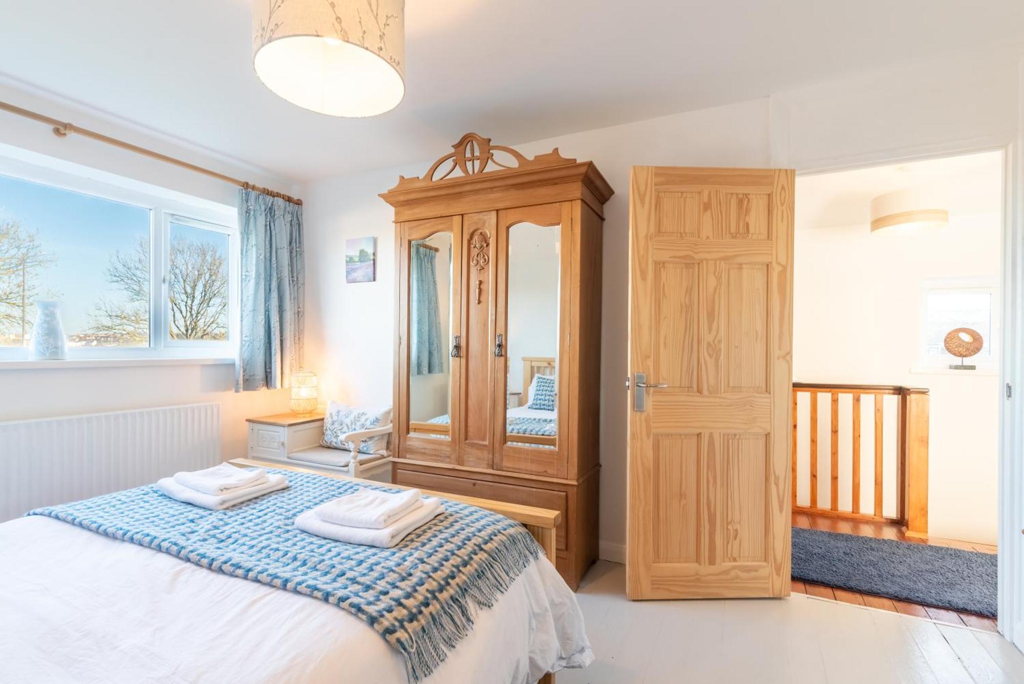 Port View House 3-Bedroom Self Catering Family Home With Garden Near Cardiff Extérieur photo